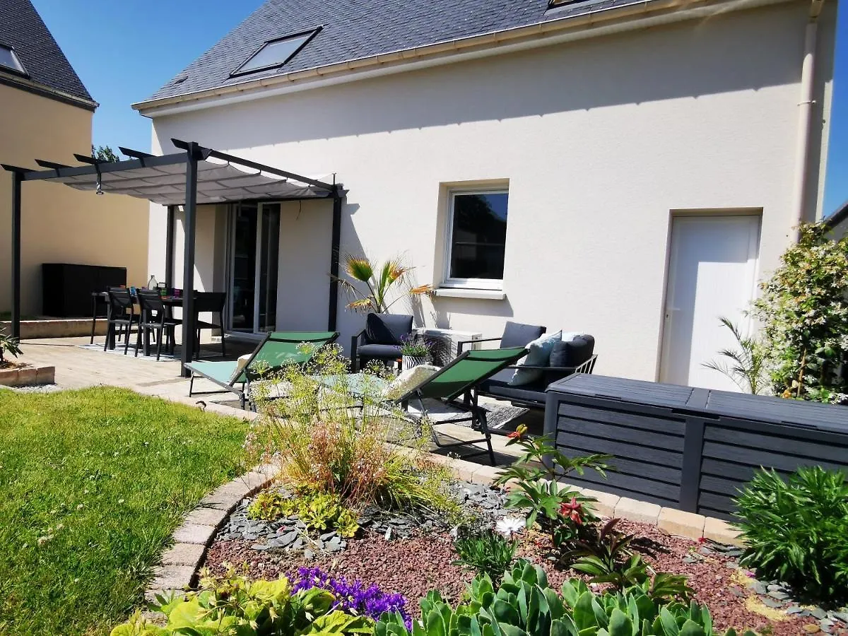 Maison Familiale 6 Personnes Miniac-Morvan 0*,